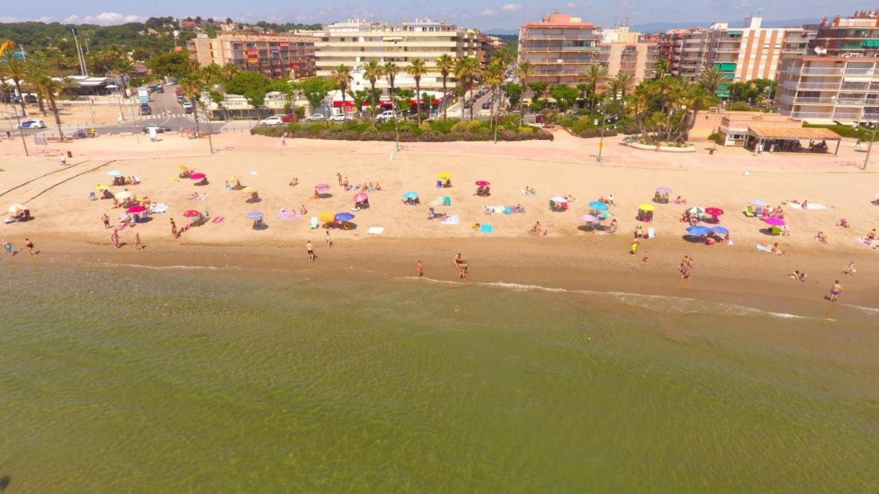 Sun And Beach Lovers 12019 La Pineda Bagian luar foto