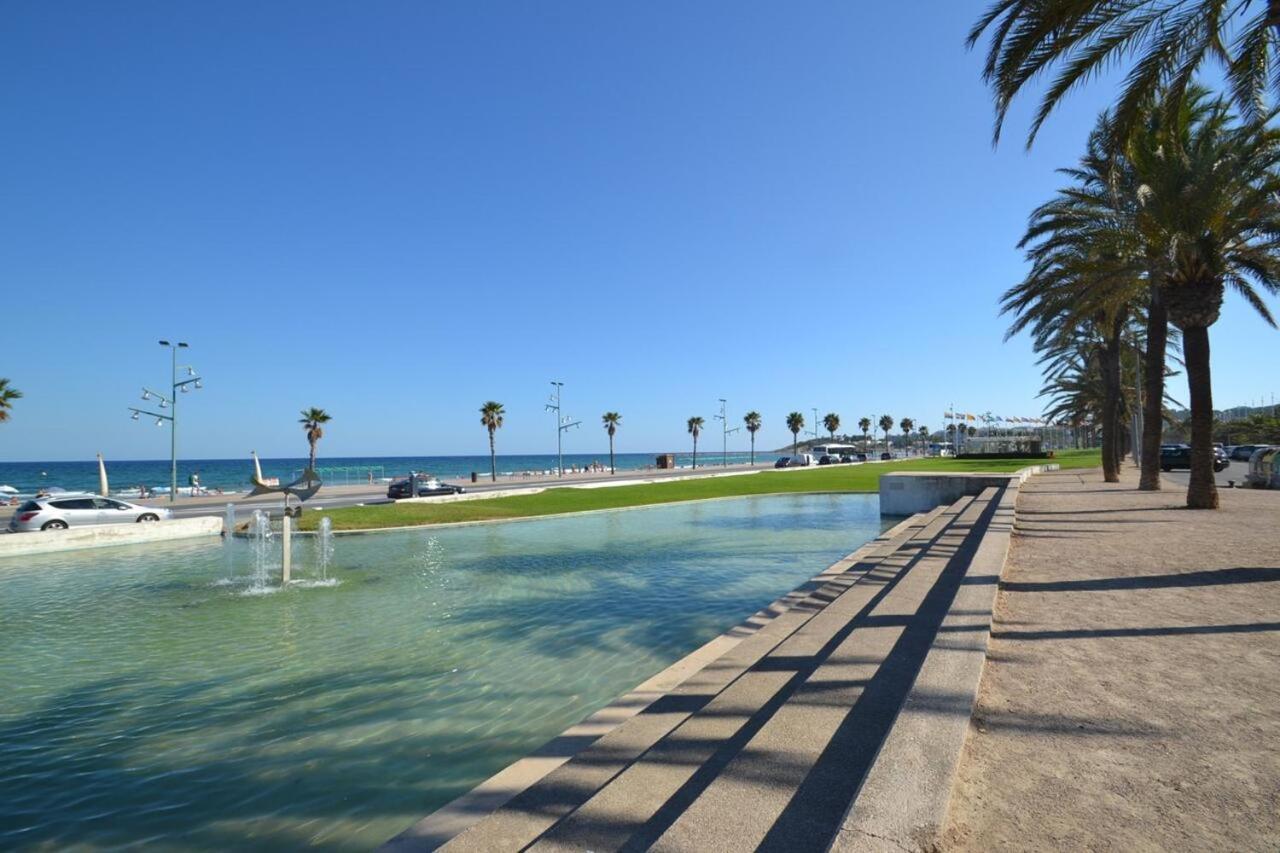 Sun And Beach Lovers 12019 La Pineda Bagian luar foto