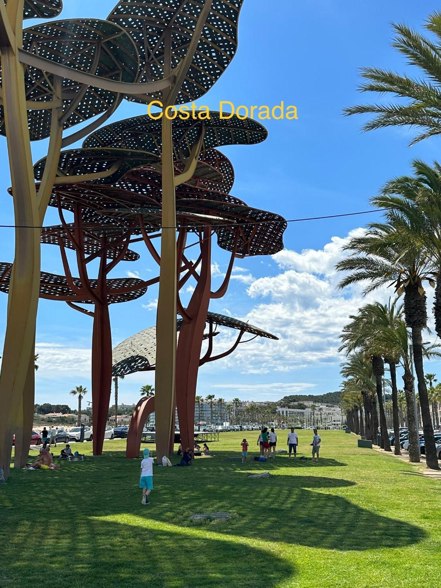 Sun And Beach Lovers 12019 La Pineda Bagian luar foto